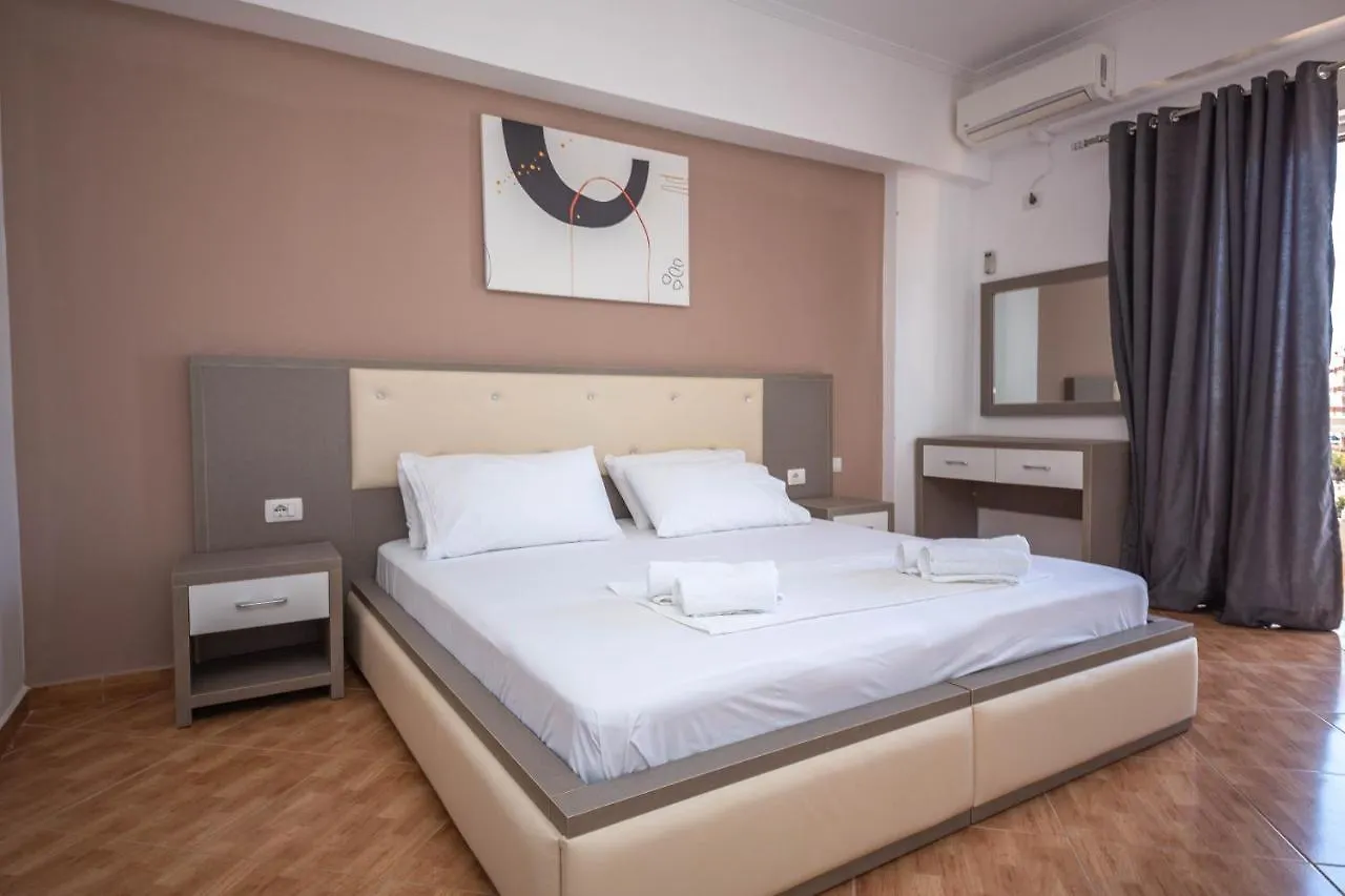 Saranda Rooms אלבניה