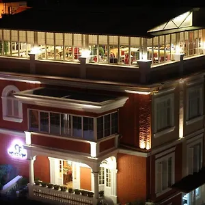 **** Hotel Boutique Restaurant Gloria Albânia